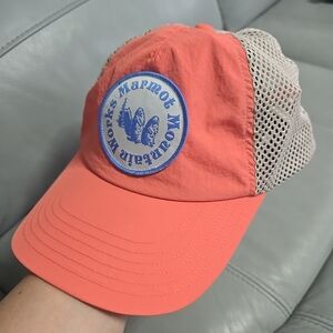 Marmot Mountain Works Peach Beige‎ White Adjustable Hat Cap Size Small Medium